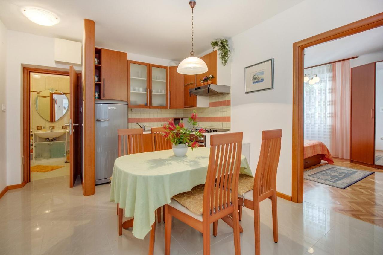 Apartman Mirjana 1 Mali Lošinj Exterior foto